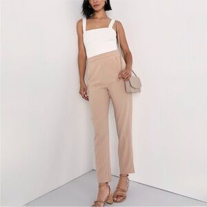 Lulus NWT beige high rise dress pants ❤️